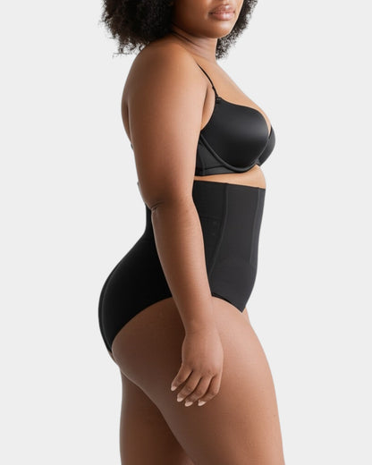 Formé Cinch High-Waist Thong