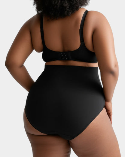 Formé Cinch High-Waist Thong