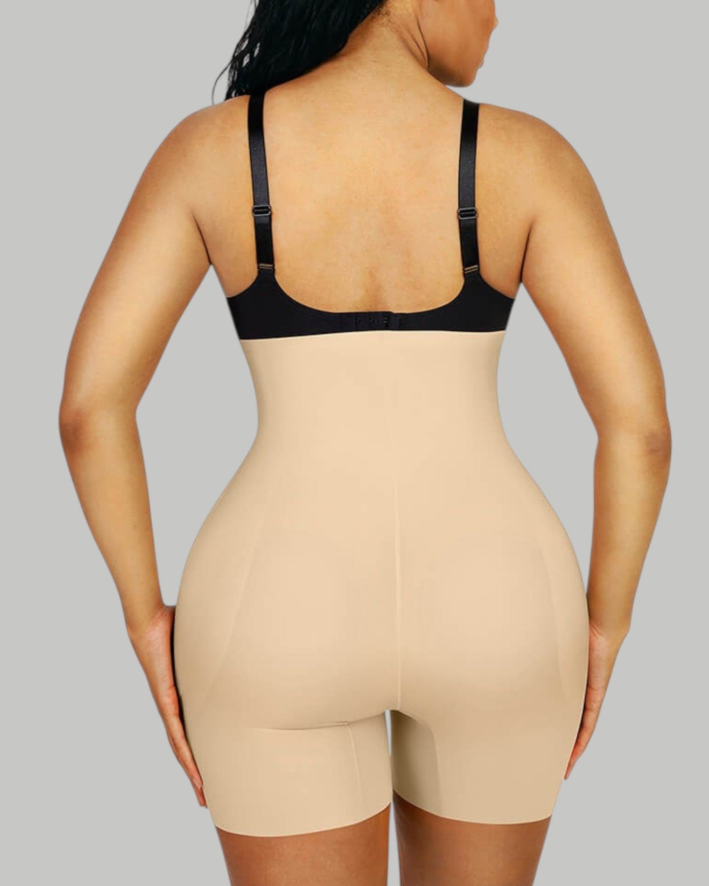 Formé Core Lift Padded Hip Mid-Thigh Short
