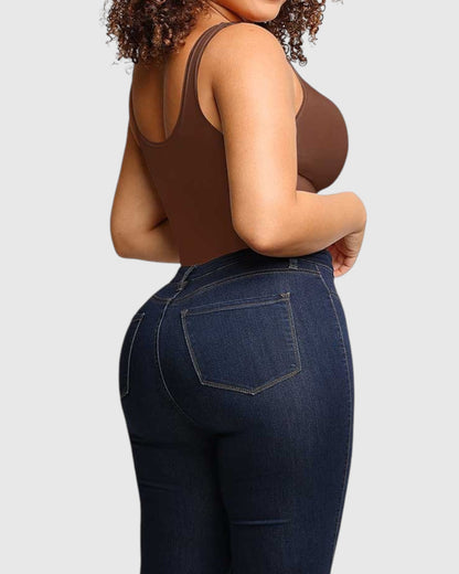 Formé Sculpt Scoop Thong Bodysuit