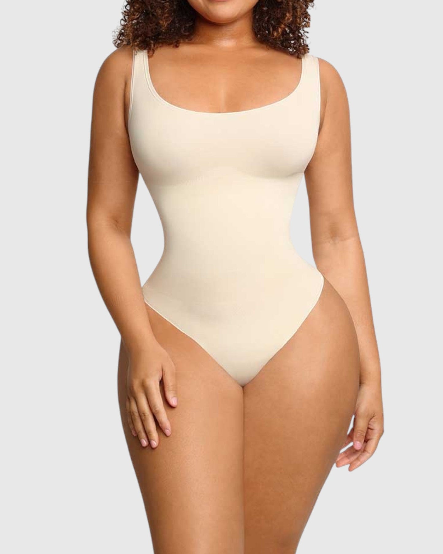 Formé Sculpt Scoop Thong Bodysuit