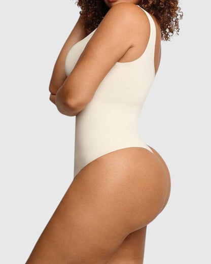 Formé Sculpt Scoop Thong Bodysuit