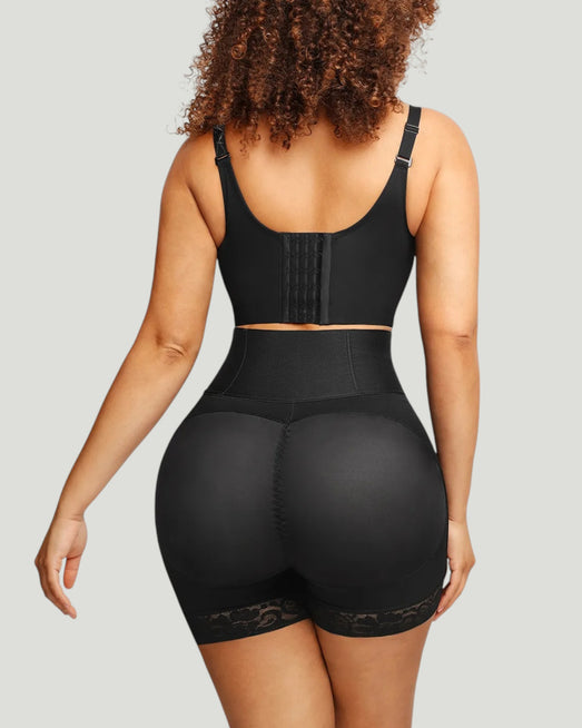 Formé Snatched Mid-Thigh Short